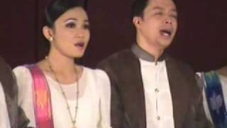 Esto Les Digo - Philippine Madrigal Singers in MVC.wmv