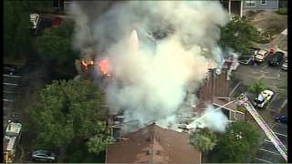 Massive fire destroys apartment complex
