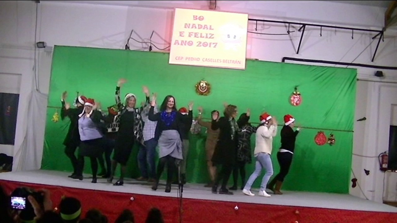 Baile De Profes Youtube