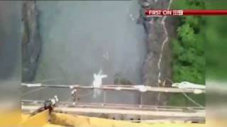 Bungee jump FAIL in the Croc-infested Zambezi river