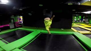 Flip out Taipei Trampoline 台北市 前滾飛褲 20171217