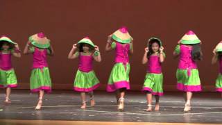 GCKA Onam 2015 - Kids Dance - Makara Maasa Pularithan Thaalam