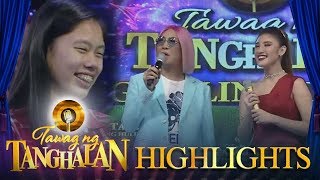 Tawag ng Tanghalan: Vice Ganda gets entertained by the Dela Cruz sisters