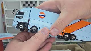 Unboxing: Tarmac Works Truck64 - Mitsubishi Fuso Super Great Winged Hauler - Gulf And EVA Racing