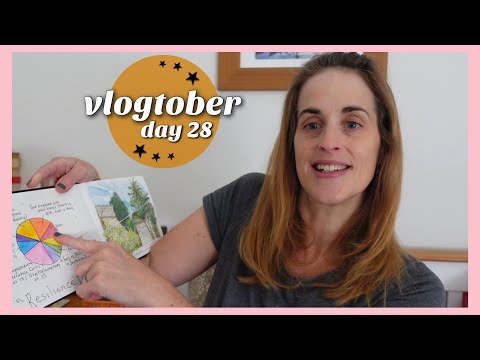  Little Sketchbook Tour  Reading in Bed ️ Vlogtober Day 28