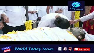 CM YS Jagan attending the funeral of the late Minister Mekapati Gautam Reddy