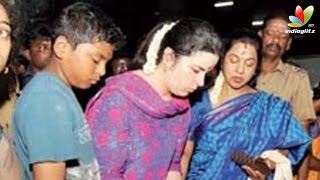 Radhika, SarathKumar pray at Arunachaleswarar Temple | Hot Tamil Cinema News