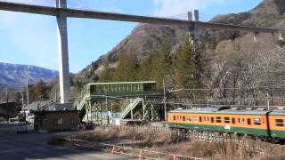 クモヤ１４５＋１１５系回送　川原湯温泉駅