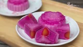 Dragon Fruit Jelly Mooncake 火龙果燕菜月饼