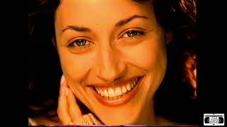 Aveeno Positively Radiant Daily Moisturizer Commercial - 2004