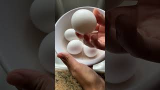 How to bring your eggs to room temperature in 1 minute