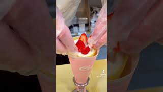 🍮白いプリンブリュレバニラクレープ　🍓いちごクレープ