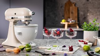 Sorbet med brombær og hibiscus med ismaskinen | Opskrift | KitchenAid