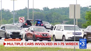 Multiple cars involved in I-75 wreck