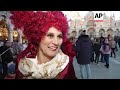 12 marias lead colourful venice carnival procession