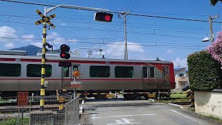 【警報灯独特配置】しなの鉄道線　福井踏切