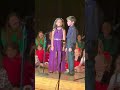 Siblings fight on stage during beautiful ballad