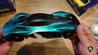 2021 Aston Martin Valkyrie desempaquetado 1/18 Maisto