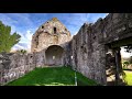 Østermarie kirke og den gamle ruin på bornholm