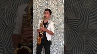 Back to black/Amy Winehouse - saxophone cover Peter Grigorian