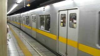 東京メトロ7000系永田町駅到着発車