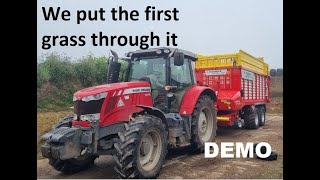 Demo wagon on second cut silage