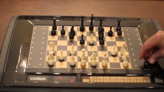 Vintage Fidelity Phantom 6100 Computer Chess Game Demonstrating Human Play