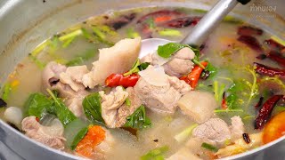 ต้มยำขาหมูสูตรแซ่บๆ สูตรนี้รสจัดจ้านเนื้อหมูละมุนลิ้น Spicy soup pork leg