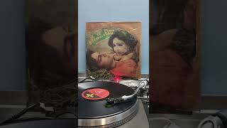Lapa Changa Me Nache- Singer: Lata Mangesh- Kishore Kumar, R.D. Burman & Chorus-Film: Ek Se Bhale Do