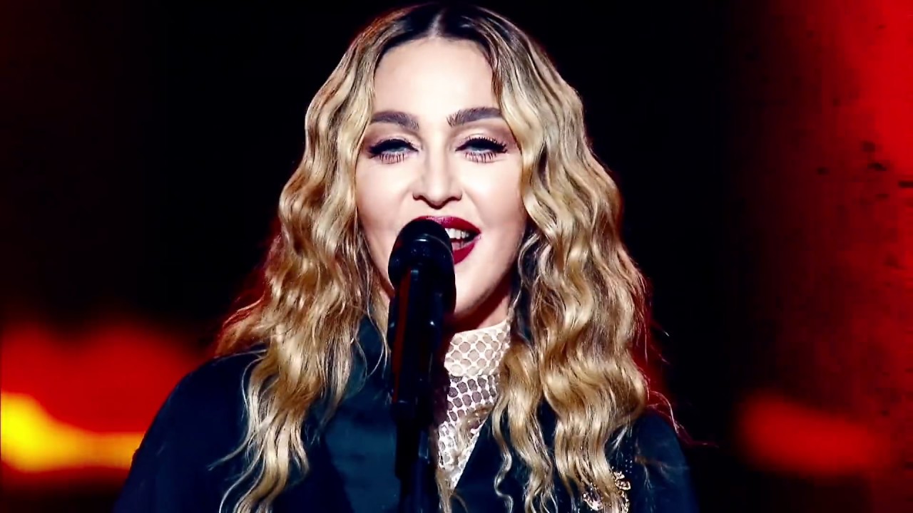 Madonna - Rebel Heart Tour - YouTube