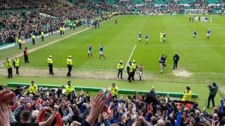 Rangers fans applaud players @Celtic Park 12/3/17