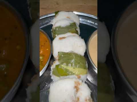 Haldi Patra Pitha/Enduri Pitha(made With Turmeric Leaves) - YouTube