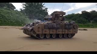 RC Tank Tongde 1/16 scale M2A2 Bradley fighting vehicle