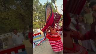 പുല്ലൂരാളി തെയ്യം കണ്ണൂർ, ആന്തൂർ കാവ്. #theyyam. #kannur