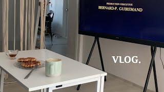 VLOG. 2월의 일상 브이로그 (크로플 먹으면서 영화 보기, 연남동 웬디스보틀, 카레 만들어 먹기, 합정 카페, 랜선술먹방)