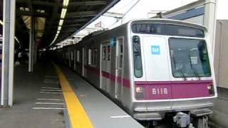 東京メトロ8000系（8118F）　各駅停車久喜行き発車　溝の口にて