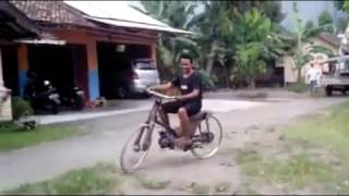 TEST DRIVE STREETCUB \