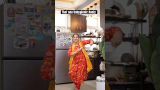 Hygiene left the Chat 🤣🤣 #maimohini #comedy #funny #shortsbeta #unhygienic #aunty
