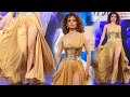 Kangana Ranaut Walks The Ramp in SLIT DRESS | Bollywood Rewind