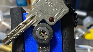 [367] BKS Janus Picked