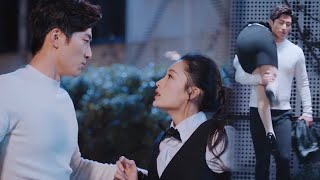 💌灰姑娘酒吧卖酒筹钱，却遭人调戏，霸总直接将她扛起带走【Clip1:EP8|海上繁花 Tears In Heaven】