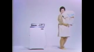 【昭和CM・1972年】東芝全面自動洗濯機「全面自動 新・銀河」