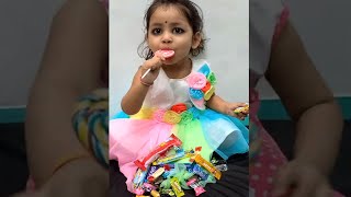cute baby ko lollipop candy chij dilayi #shorts #trending #viral #viralshorts