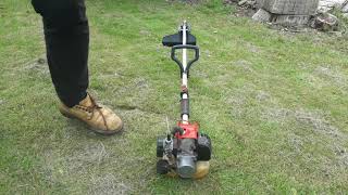 Vintage Kawasaki TD18 strimmer starts and runs