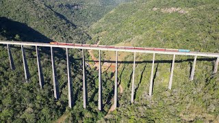 [Drone/4K] Trem dos Vales / ABPF Regional Sul cruzando o MAIOR viaduto ferroviário das Américas!