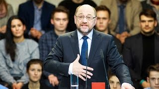 German politics: SPD chooses new leader to challenge Angela Merkel