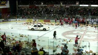 Lethbridge Hurricanes 2011 Teddy Bear Toss (official video)