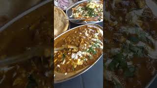 Dhaba Food in Noida | Dal Makhani | Shahi Paneer | Butter Roti #DhabaFood #DalMakhani #Shorts