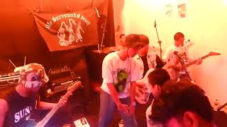 MADMEN LIVE AT PECAH KONGSI KOLEKTIF NEW EP SONG “GO SURFING BITCH”