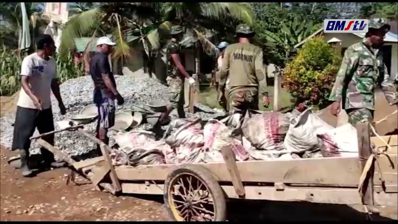 GEROBAK DORONG ANDALAN ANGKUT MATERIAL DI LOKASI TMMD 111 KODIM 1207 ...